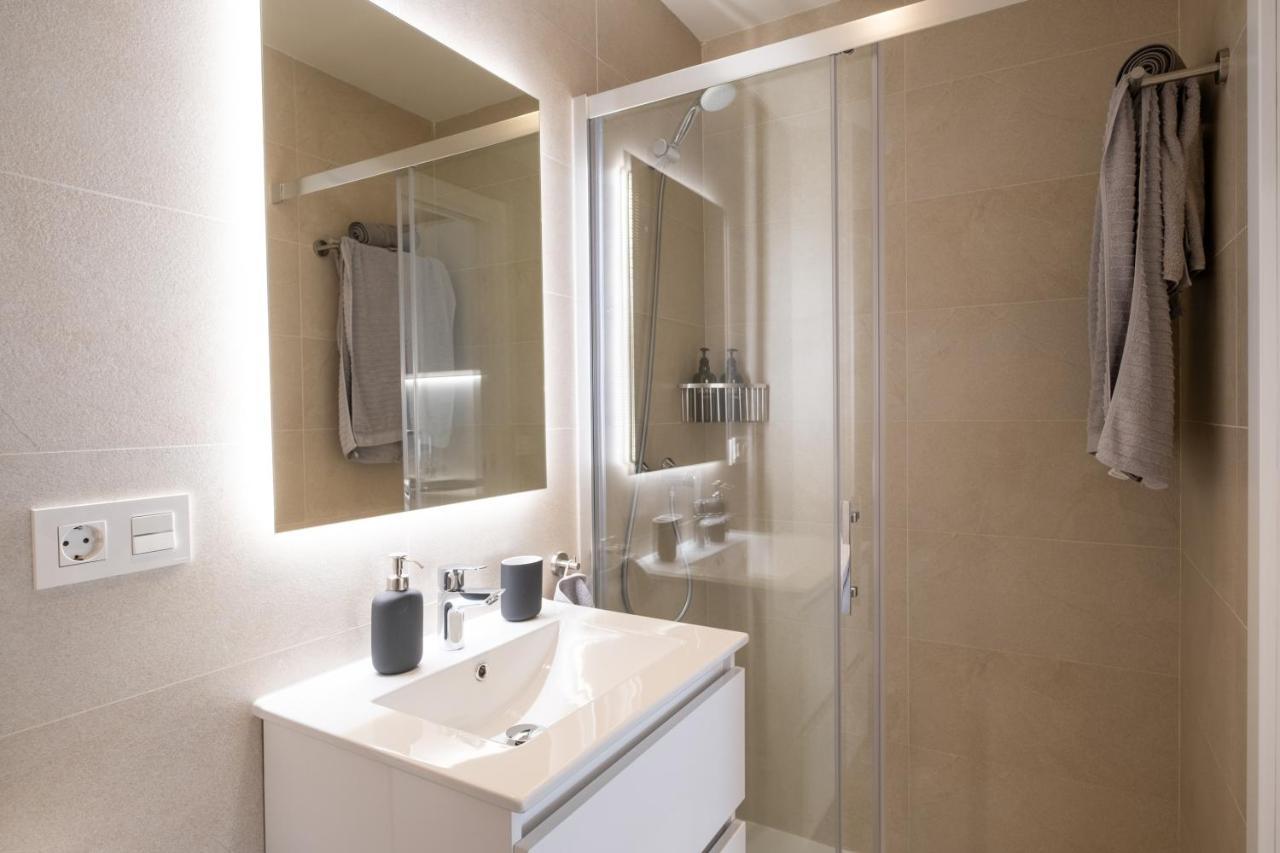 Apartament Alameda Deluxe Duplex Casco Antiguo Parking Sewilla Zewnętrze zdjęcie